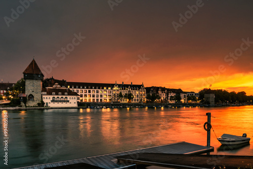 Europa, Konstanz, Bodensee, Baden-Württemberg, Deutschland, Altstadt, Rheintorturm, Rheinsteig, Rhein