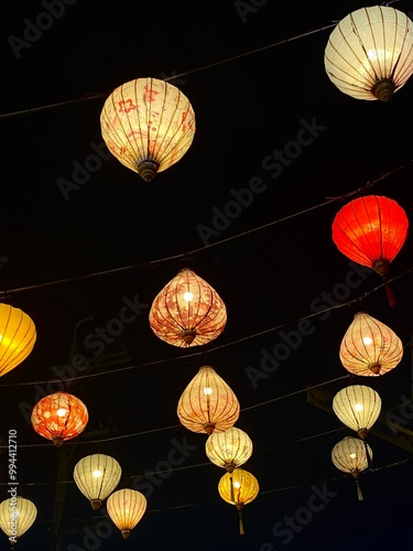 lanterns in itaewon