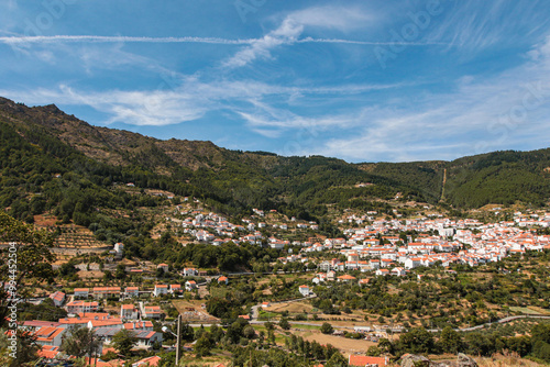 Vista Parical da cidade de Manteigas, portuga.
