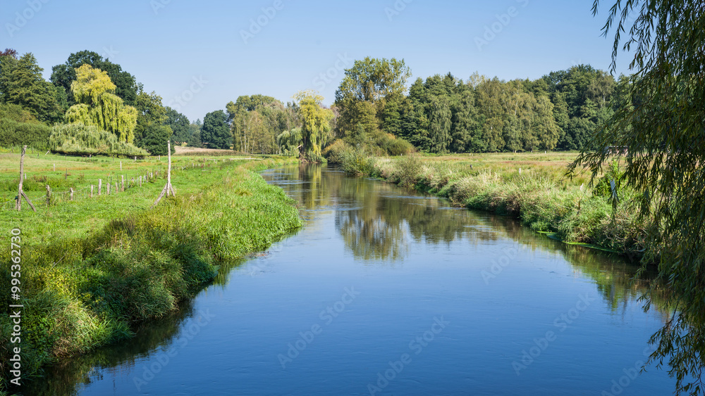 Obraz premium Am ruhigen Fluss