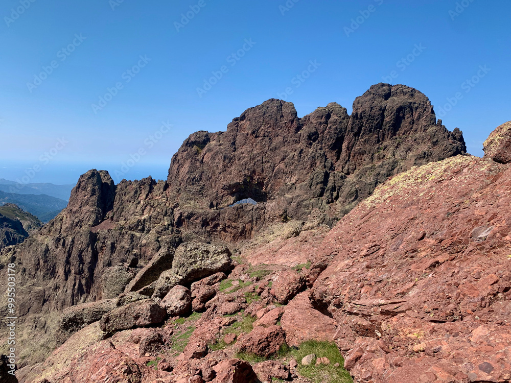 Le Capu Tafunatu lors de l'ascension de la Paglia Orba en Corse Le Capu Tafunatu lors de l'ascension de la Paglia Orba en Corse