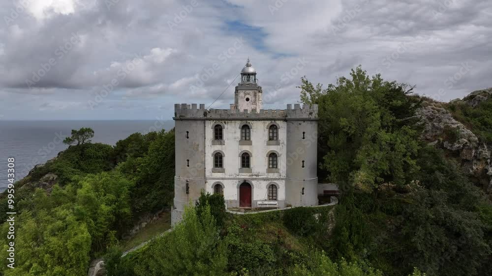 Faro de la Plata en Pasaia Guipuzkoa Pais Vasco Faro de la Plata en Pasaia Guipuzkoa Pais Vasco