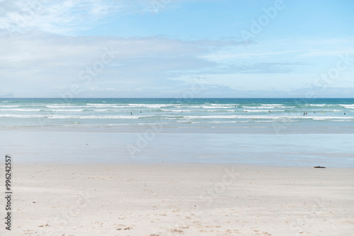 Perfect beach and sea horizon 