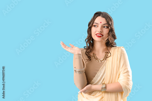 Beautiful young Indian woma...