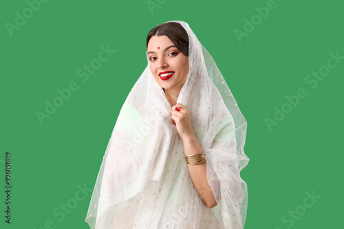 Beautiful young Indian woma...