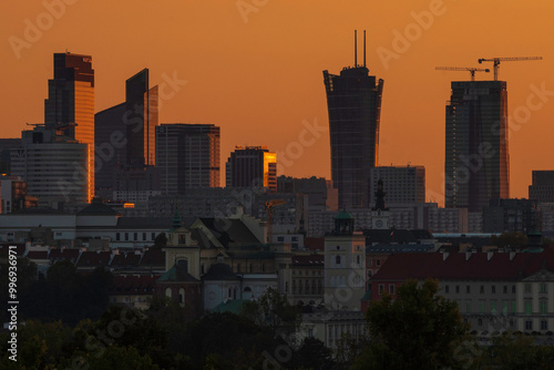 Panorama warszawy, widok na centrum warszawy od strony Pragi Północ. Jesienny widok panorama na Warszawę photo