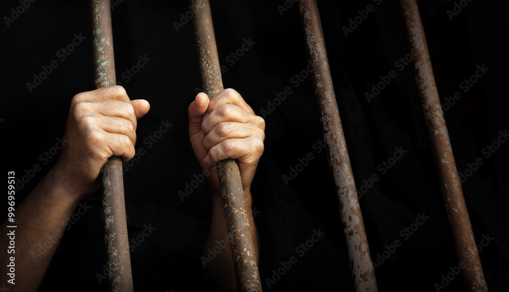Φωτογραφία The man in the jail