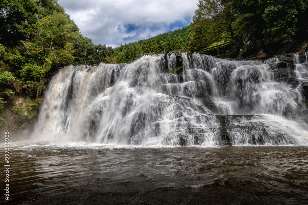 Fototapeta premium 台風一過 水量が増した栃木のナイアガラ