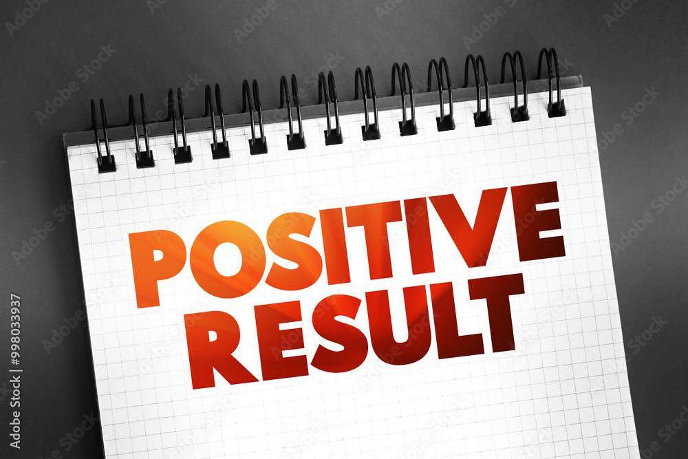 Fototapeta premium Positive Result text on notepad, concept background