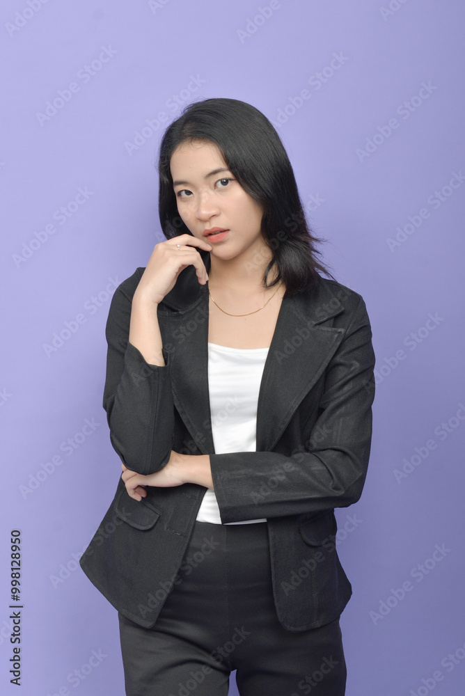Asian Business Woman Wearing a Black Suit Asian Business Woman Wearing a Black Suit