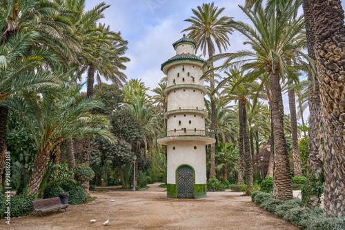 Quadro em tela The dovecote tower in the Municipal Park of Elche