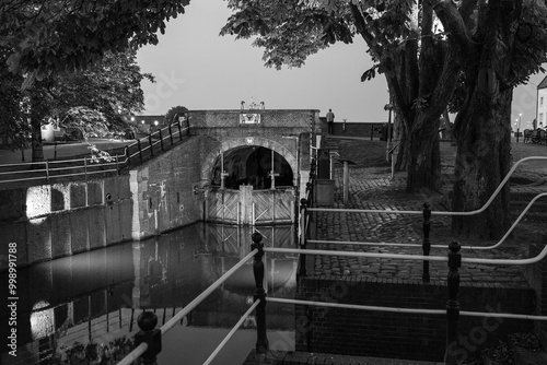 Der Fischerort Greetsiel am Abend photo