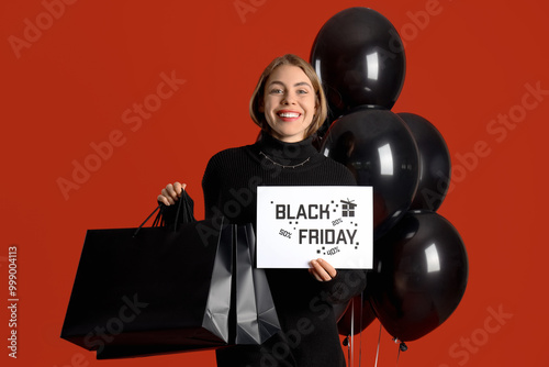 Young woman with shopping b...