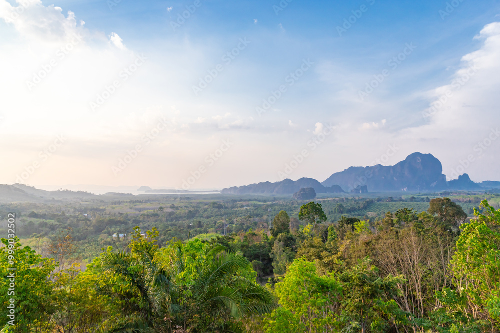 Naklejka premium Panoramic view from the Din Daeng Doi viewpoint. Endless wide valley with hills covered with tropical forests, pointed cliffs.