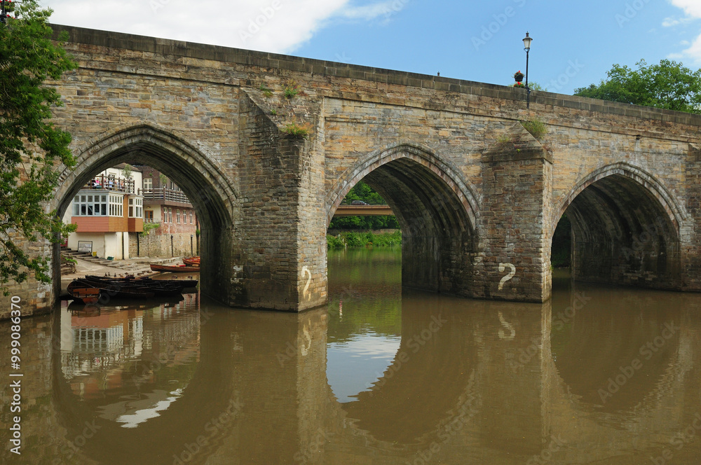 Naklejka premium Historic Elvet Bridge In Durham England Great Britain On A Beautiful Summer Day With A Clear Blue Sky