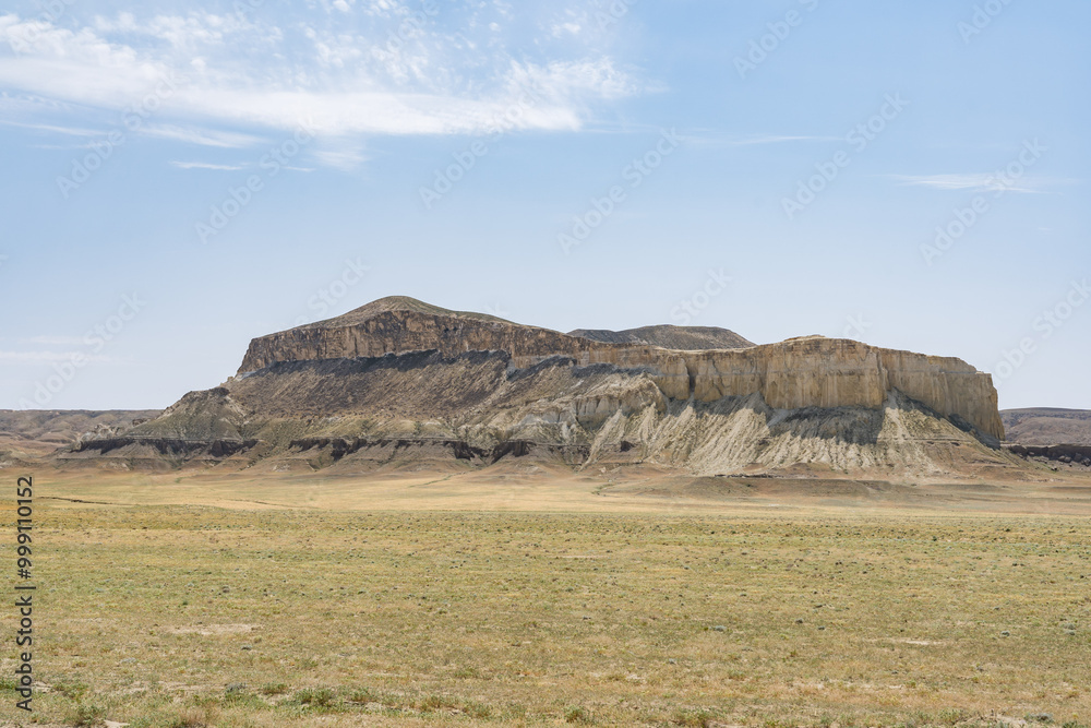 Obraz premium カザフスタンのアクタウのシェールカラ・マウンテン