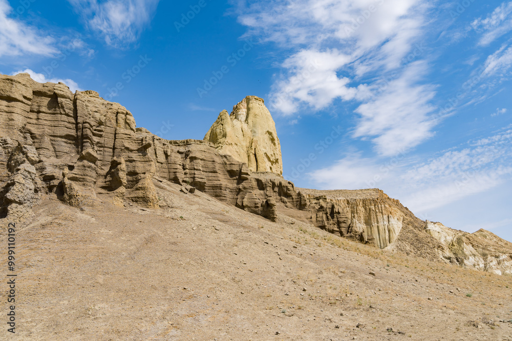 Fototapeta premium カザフスタンのアクタウのシェールカラ・マウンテン