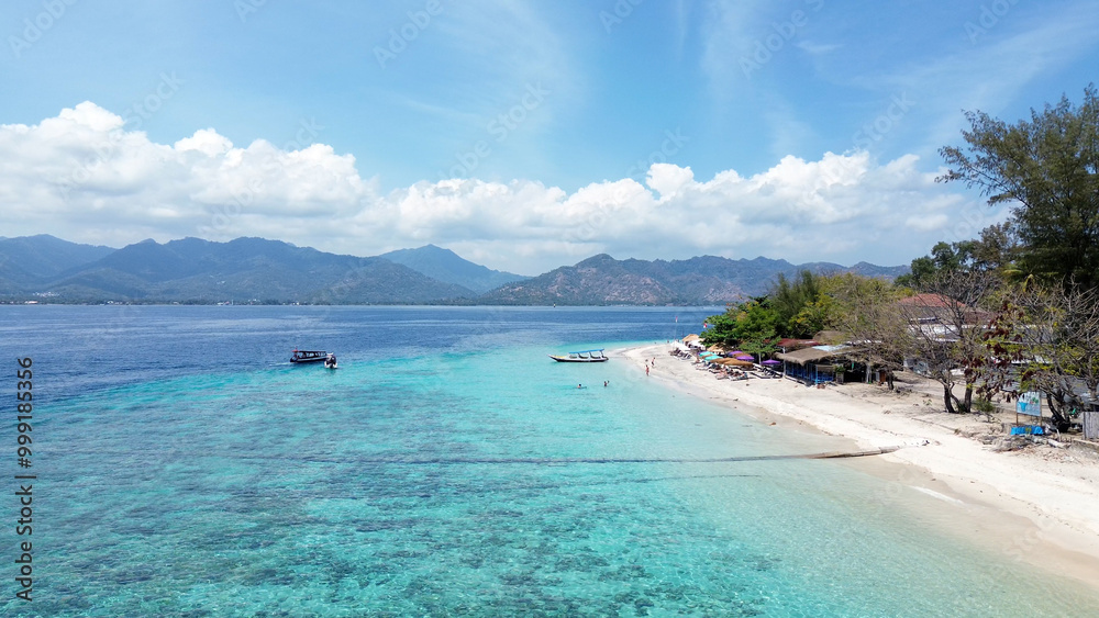 Fototapeta premium Gili Air Island, Beautiful Tropical Coastline in Indonesian Islands.