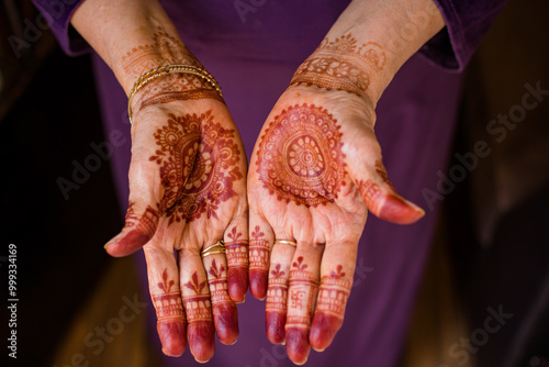 Obraz na płótnie Henna is a reddish dye prepared from the dried and powdered leaves of the henna