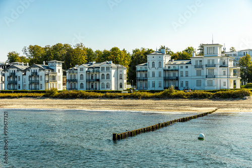 Wallpaper Mural Strandspaziergang am Ostseebad Heiligendamm bei wunderschönen Sonnenschein - Mecklenburg Vorpommern - Deutschland Torontodigital.ca