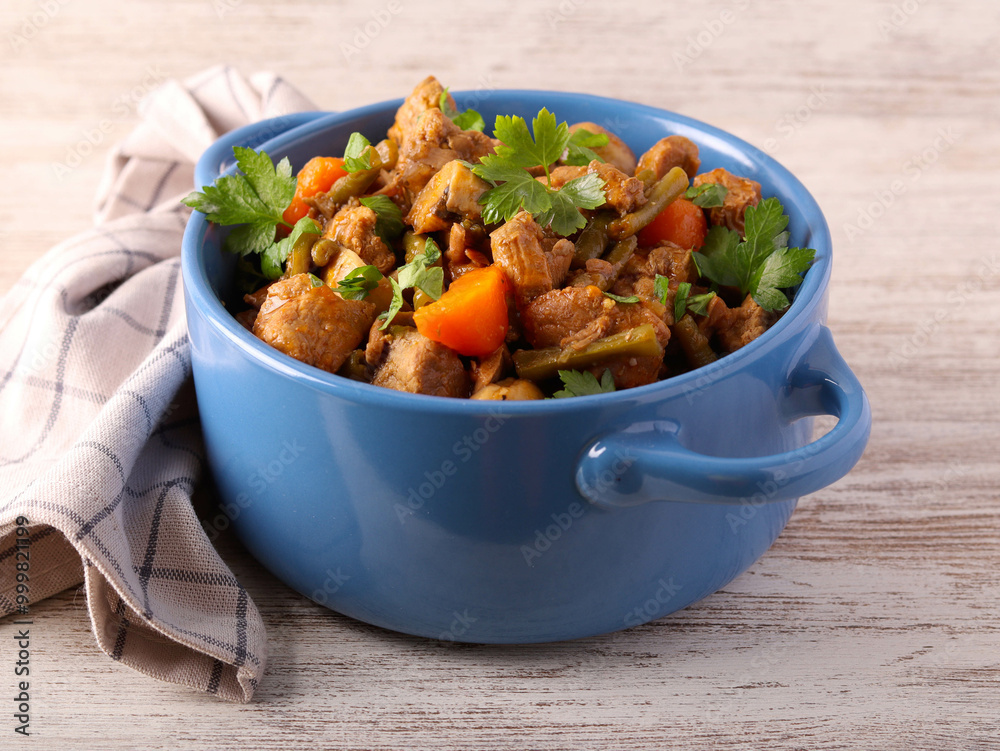 Beef stew with green beans and carrot Beef stew with green beans and carrot