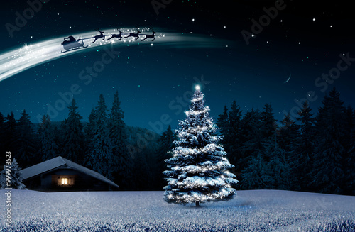Weihnachtsbaum in kalter winternacht mit beleuchteter Hütte und santa claus