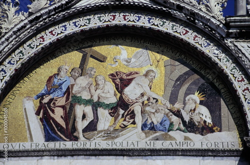 Sculpture and mosaics on Saint Mark's Basilica of Venice