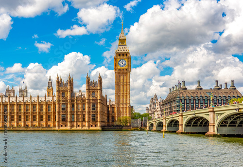 Obraz na płótnie Big Ben with Houses of Parliament and Westminster bridge, London, UK w salonie