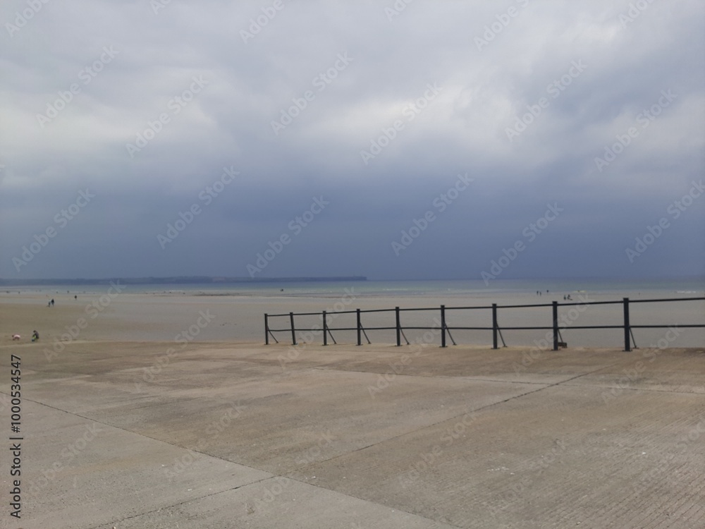 Naklejka premium beach and pier