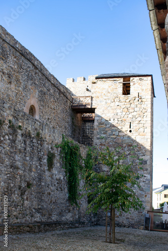 Entrada y puente al Castillo de los Templarios, Ponferrada, España