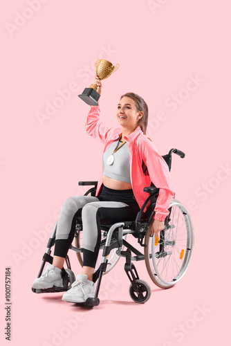 Sporty young woman in wheel...