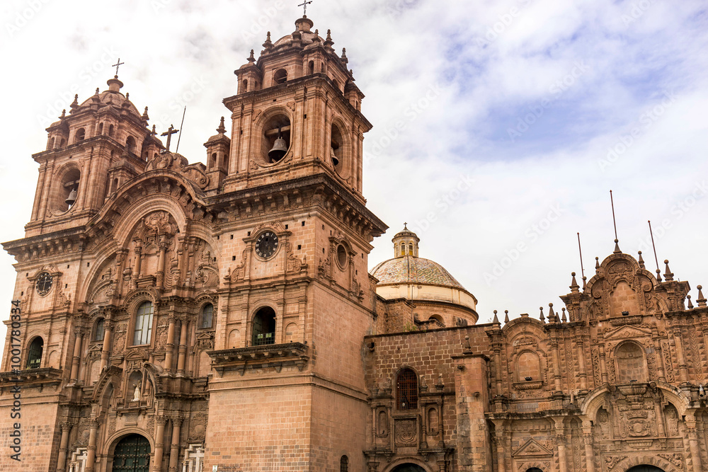 Cusco, Peru - May 13, 2022: Church of the Society of Jesus against sky at Plaza de Armas Square, Cusco, Peru Cusco, Peru - May 13, 2022: Church of the Society of Jesus against sky at Plaza de Armas Square, Cusco, Peru