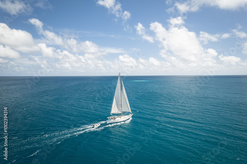 Paradise found - Sailing in French Polynesia