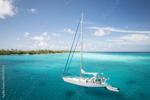 Paradise found - Sailing in French Polynesia