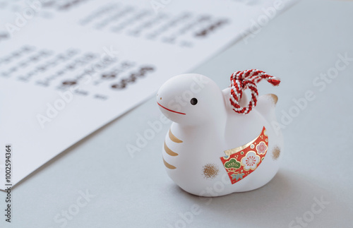 snake zodiac and calendar. business, schedules, plans, New Year's resolutions, Japan, etc. 干支の巳とカレンダー。ビジネス、スケジュール、計画、新年の抱負、日本など