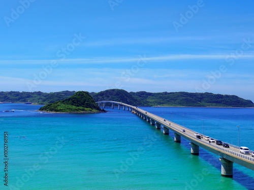 角島大橋(山口県下関市)