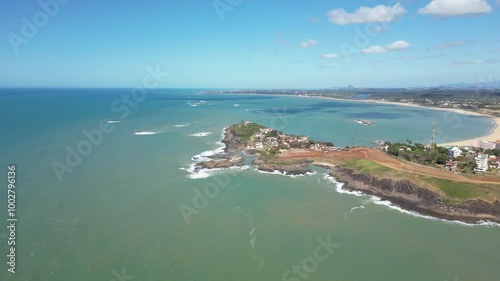 Imagem aérea das praias da Enseada Azul e Meaipe em um dia ensolarado de verão com a praia deserta. Praias de Guarapari. photo