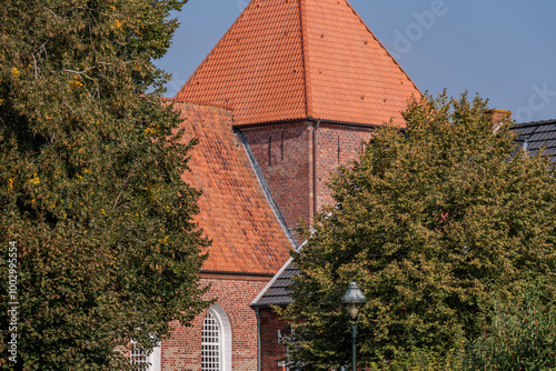 warfendorf in der ostfriesischen Krummhörn photo