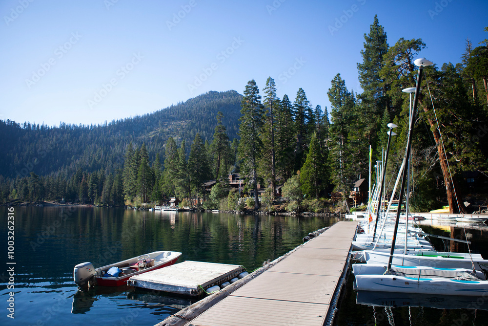 Naklejka premium Fallen Leaf Lake, South Lake Tahoe, California