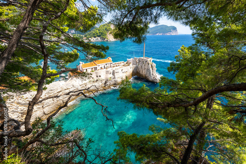 Obraz na płótnie view on old venetian fortress in Petrovac in Montenegro w salonie
