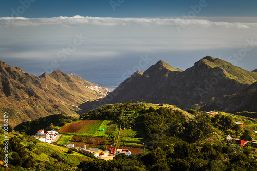 Obraz na płótnie The Anaga Mountains in Tenerife captured on a beautiful sunny day. w salonie