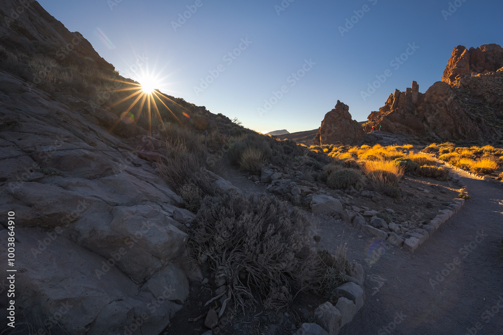 La Ruleta Vista Point with a spectacular views of Teide volcano. This is easy access place to see this mountain.