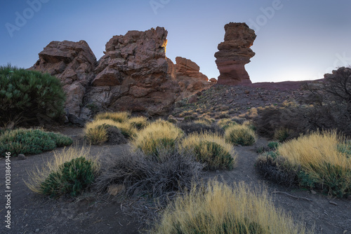 Obraz na płótnie La Ruleta Vista Point with a spectacular views of Teide volcano. This is easy access place to see this mountain. w salonie