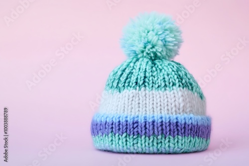 close up color woolhat