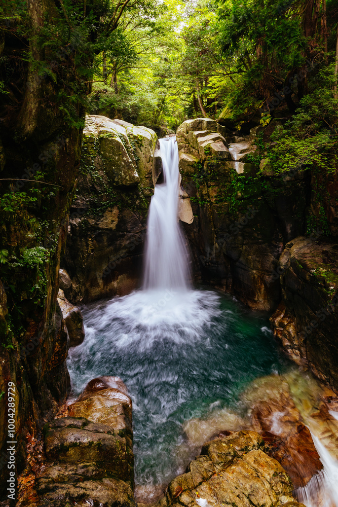 Fototapeta premium Ryujin Falls in Nakatsugawa City Japan