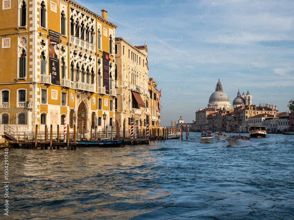 Naklejka premium Grand canal in the city of Venice, Italy.