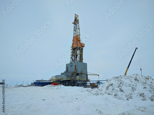 Obraz na płótnie Drilling of oil and gas wells at the Severnoye field in Russia w salonie