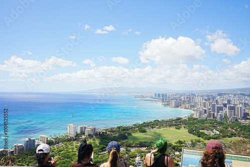 View of Honolulu Hawaii from the Summit of Diamond Head Crater in USA - アメリカ ダイヤモンドヘッド頂上からのホノルル ビーチの風景