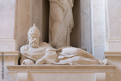 Pope Julius II sculpture. San Pietro in Vincoli in Rome photo