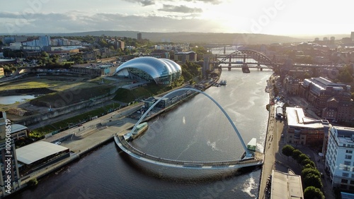 newcastle upon tyne millenium bridge